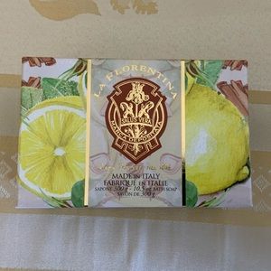 NIB LA FLORENTINA Lemon Citron Soap Bar